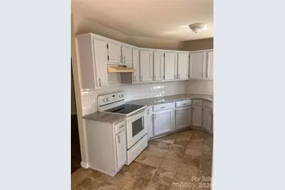 3301 Braewick Place, Charlotte, NC 28227 - Photo 2