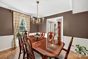 505 Glen Ellyn Ct, Charlotte, NC 28213 - Photo 10