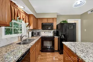 505 Glen Ellyn Ct, Charlotte, NC 28213 - Photo 12