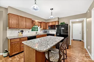 505 Glen Ellyn Ct, Charlotte, NC 28213 - Photo 16