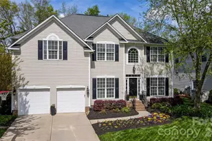 913 Grayscroft Dr, Waxhaw, NC 28173 - Photo 2