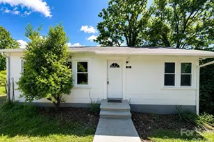 92 4th C St, Marion, NC 28752 - Photo 1