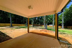 711 Guinn St, Clover, SC 29710 - Photo 30