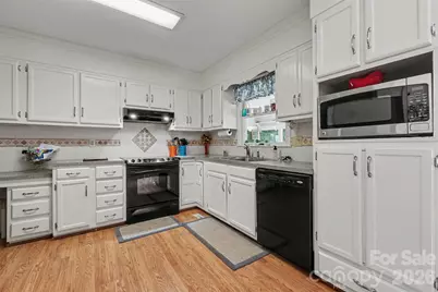 220 Roger Drive, Salisbury, NC 28147 - Photo 10