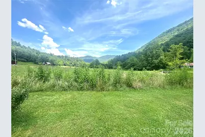 10755 Nc 209 Highway, Hot Springs, NC 28743 - Photo 14