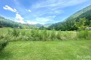 10755 Nc 209 Hwy, Hot Springs, NC 28743 - Photo 14