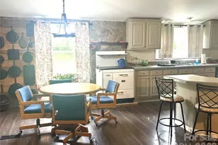 10755 Nc 209 Hwy, Hot Springs, NC 28743 - Photo 18