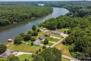 1857 Hidden Pointe Dr, Hickory, NC 28601 - Photo 10