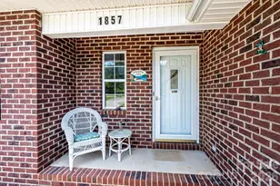 1857 Hidden Pointe Dr, Hickory, NC 28601 - Photo 18