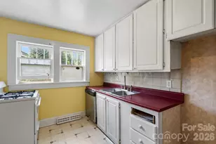 49 Church St, Weaverville, NC 28787 - Photo 12