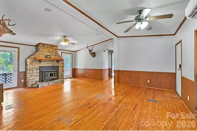 284 Paul Gosnell Road, Marshall, NC 28753 - Photo 6