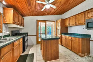 284 Paul Gosnell Rd, Marshall, NC 28753 - Photo 8