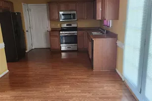 2411 Celosia Dr, Charlotte, NC 28262 - Photo 2