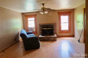 601 Providence Rd, Forest City, NC 28043 - Photo 12