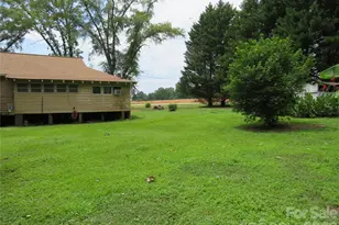 601 Providence Rd, Forest City, NC 28043 - Photo 26