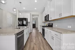 1041 Red Apple St, Monroe, NC 28110 - Photo 10