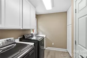 208 Kelly Ct, Fort Mill, SC 29715 - Photo 14