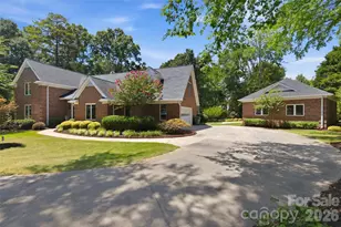 208 Kelly Ct, Fort Mill, SC 29715 - Photo 42
