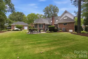 208 Kelly Ct, Fort Mill, SC 29715 - Photo 40