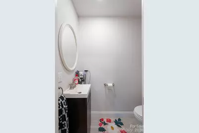 843 W J Street, Newton, NC 28658 - Photo 16