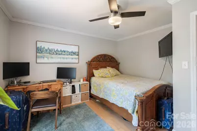 843 W J Street, Newton, NC 28658 - Photo 22