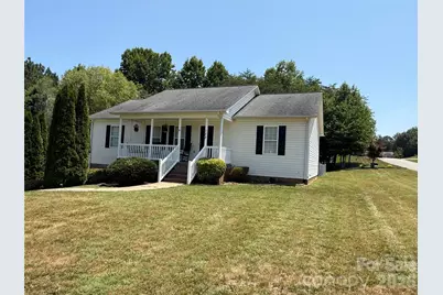 153 Deer Creek Drive, Hudson, NC 28638 - Photo 2