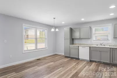 112 Elm Street, Morganton, NC 28655 - Photo 12