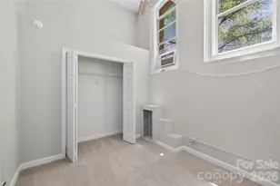 201 S Hoskins Rd, Charlotte, NC 28208 - Photo 20