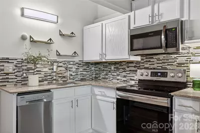 201 S Hoskins Road #121, Charlotte, NC 28208 - Photo 10
