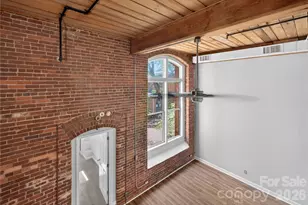 201 S Hoskins Rd, Charlotte, NC 28208 - Photo 30