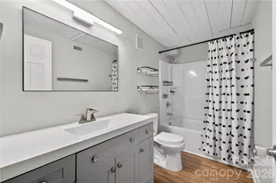 201 S Hoskins Rd, Charlotte, NC 28208 - Photo 12
