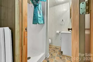 553 Morgan Branch Rd, Marshall, NC 28753 - Photo 26