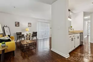 1620 Arlyn Cir, Charlotte, NC 28213 - Photo 1