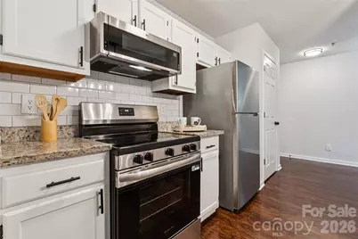 1620 Arlyn Circle #L, Charlotte, NC 28213 - Photo 8