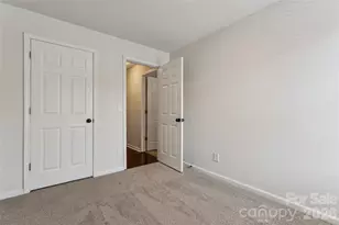 1620 Arlyn Cir, Charlotte, NC 28213 - Photo 22