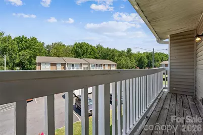 1620 Arlyn Circle #L, Charlotte, NC 28213 - Photo 22