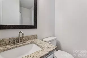 1620 Arlyn Cir, Charlotte, NC 28213 - Photo 10