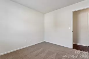 1620 Arlyn Cir, Charlotte, NC 28213 - Photo 18