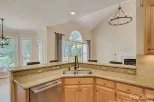 10119 Victoria Mill Ct, Charlotte, NC 28277 - Photo 16