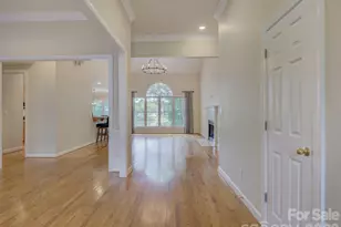 10119 Victoria Mill Ct, Charlotte, NC 28277 - Photo 6