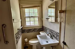 406 Circle Dr W, Shelby, NC 28150 - Photo 20