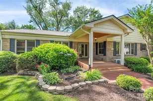 142 Country Club Dr, Waynesville, NC 28786 - Photo 6