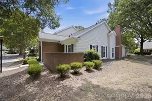 9126 N Vicksburg Park Ct, Charlotte, NC 28210 - Photo 28