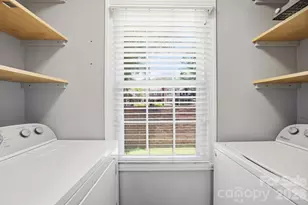 9126 N Vicksburg Park Ct, Charlotte, NC 28210 - Photo 14