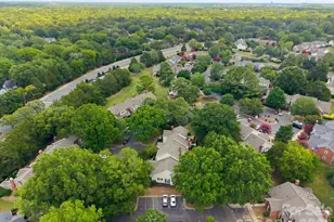 9126 N Vicksburg Park Ct, Charlotte, NC 28210 - Photo 34