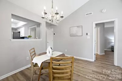 9126 N Vicksburg Park Court, Charlotte, NC 28210 - Photo 10
