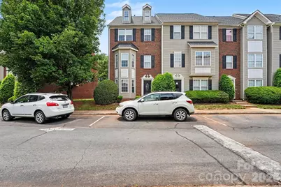 9866 Treeside Lane, Matthews, NC 28105 - Photo 2