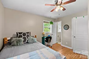 321 Sulphur Springs Rd, Asheville, NC 28806 - Photo 26