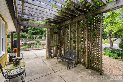 321 Sulphur Springs Road, Asheville, NC 28806 - Photo 8