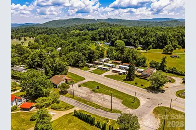 675 Hendersonville Highway, Pisgah Forest, NC 28768 - Photo 8